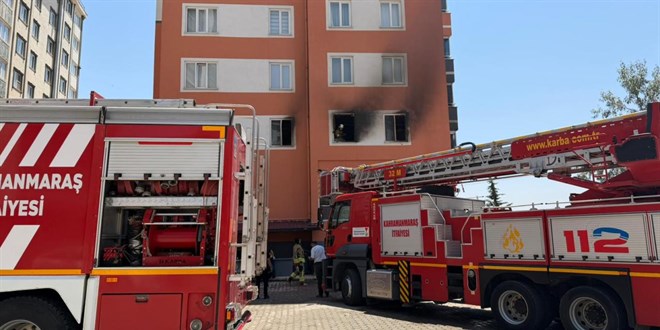 Apartman dairesinde çıkan yangında 3 kardeş hayatını kaybetti