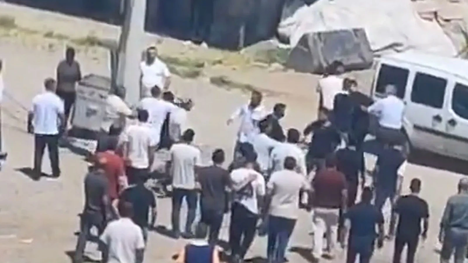 Diyarbakır’da iki grup arasında silahlı kavga: 6 yaralı