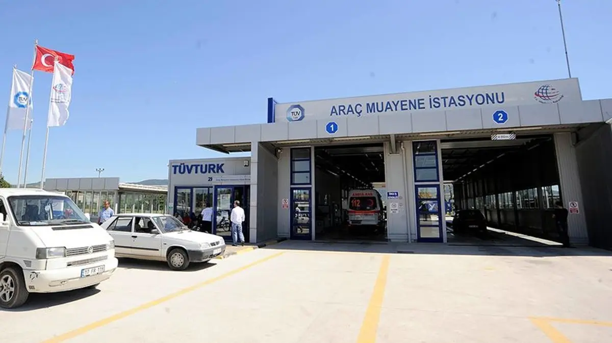 Araç sahiplerine egzoz hatırlatması! TÜVTÜRK açıkladı