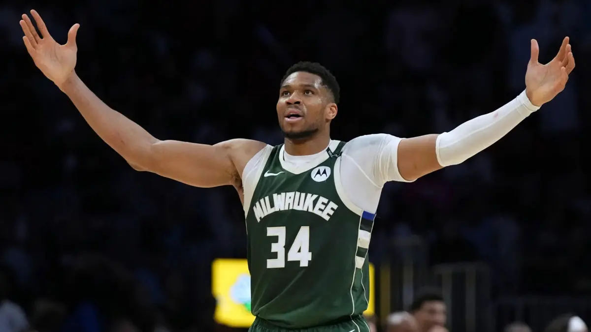 Boston Celtics'ten Giannis Antetokounmpo hamlesi