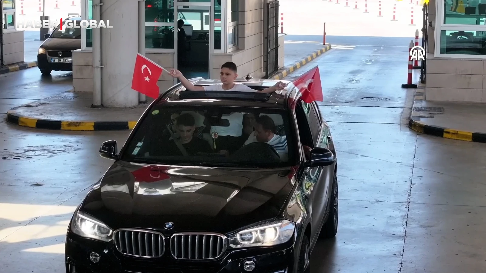 Kapıkule'de gurbetçi hareketliliği devam ediyor: "Memleket bambaşka"