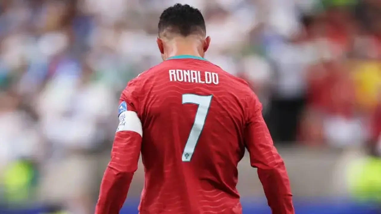 Dünya Kupası tarihine altın imza! Ronaldo tek bir golle rekorları altüst etti
