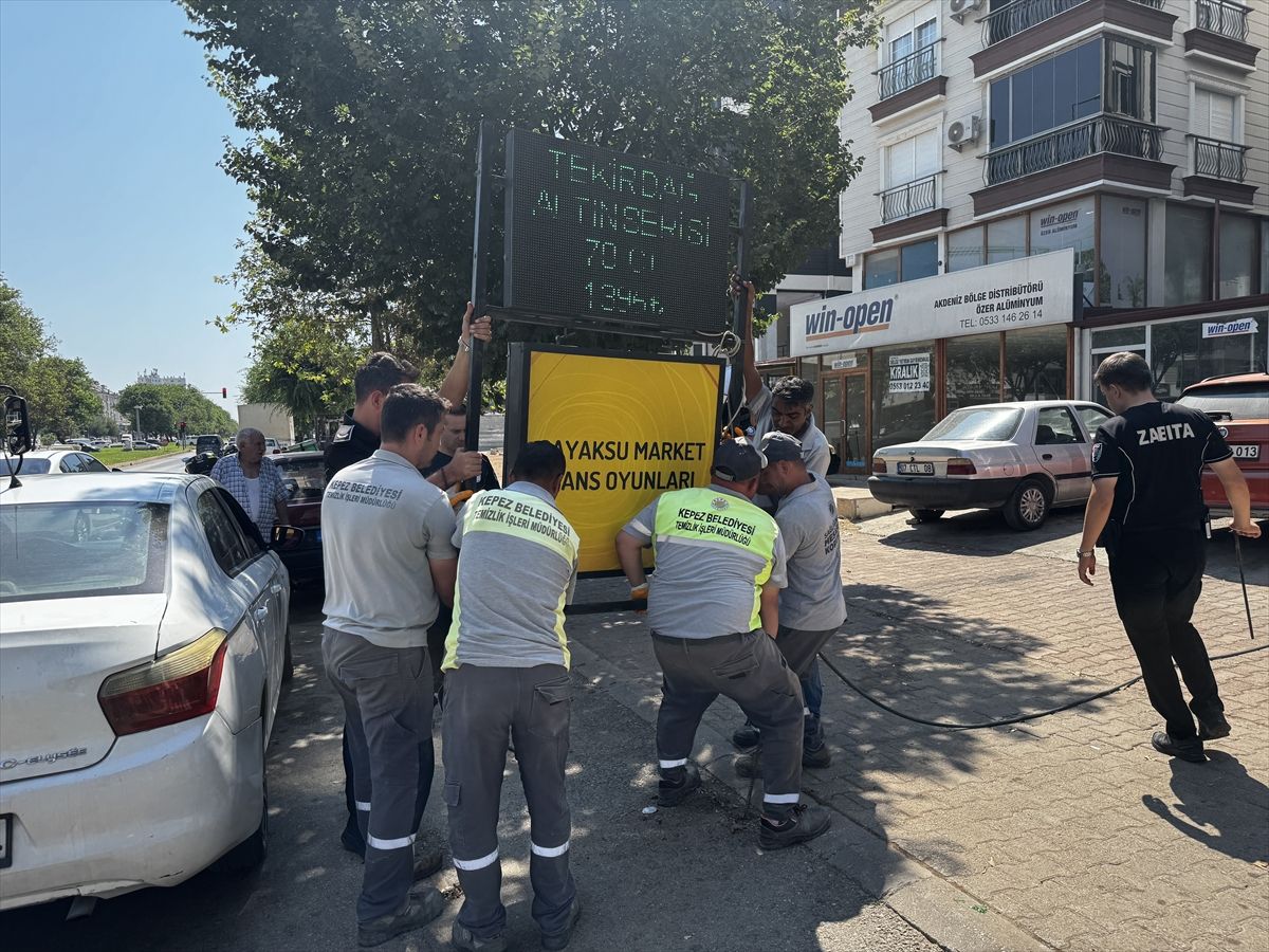Kepez'de kaldırım işgallerine zabıta denetimi