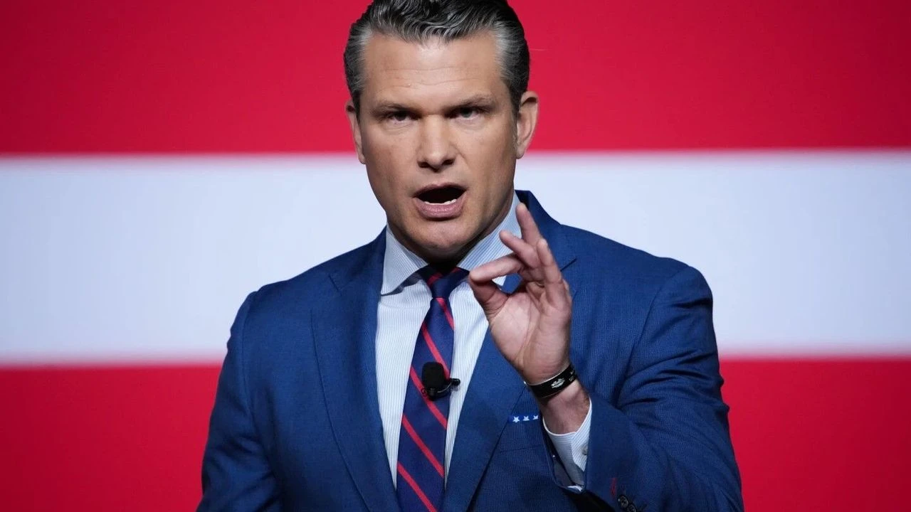 Hegseth'ten İran'a tehdit: “Bu gece güçlü saldırılar olacak”