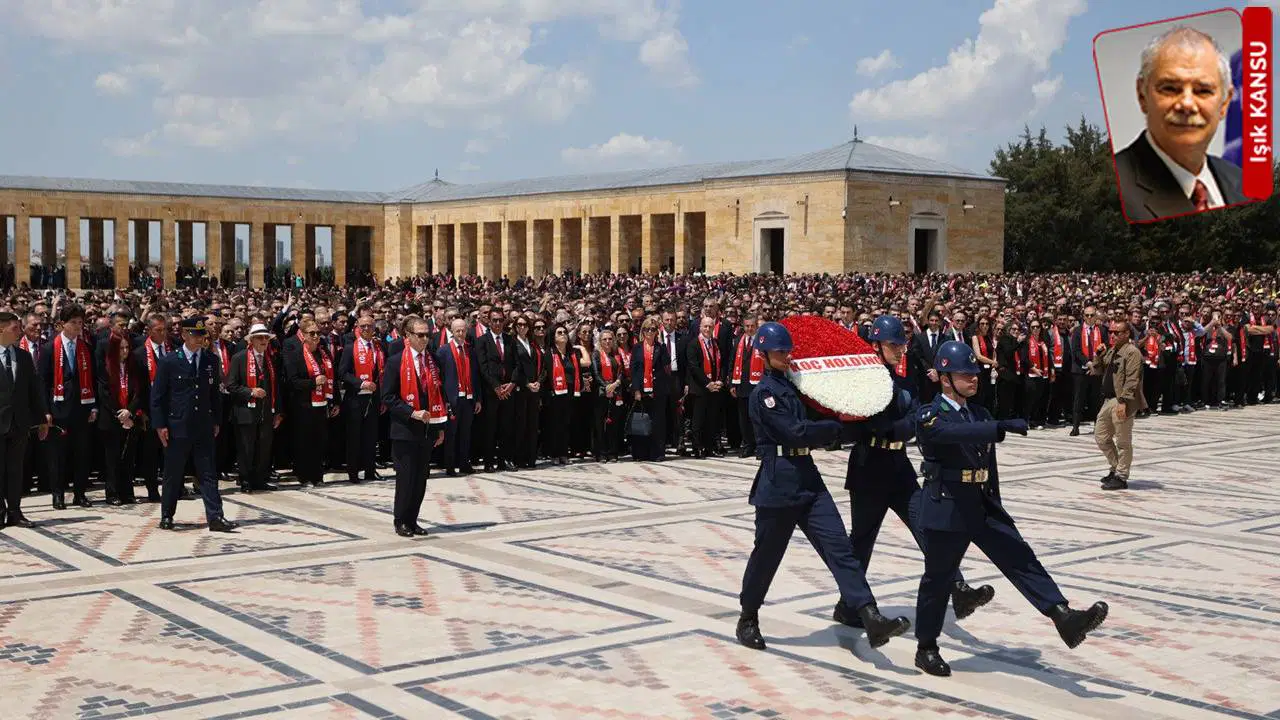 İzlenim: Koç Topluluğu'nun 100. yıl töreninde demokrasi, laik Cumhuriyet ve Atatürk vurgusu