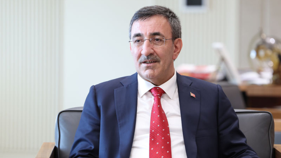 Cumhurbaşkanı Yardımcısı Yılmaz: Bağımsız dış politika için savunma sanayisi olmak zorunda