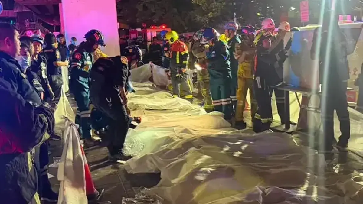 Tayland'da eğlence mekanı alevlere teslim oldu