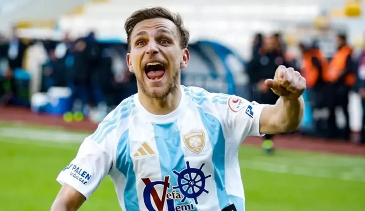 Erzurumspor iki isimle yola devam kararı aldı