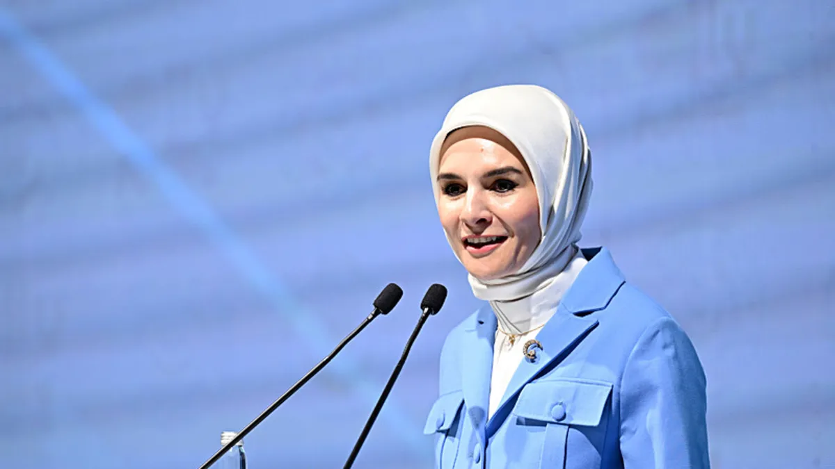 Bakan Göktaş: Başörtülü kadınlara yönelik nefret söyleminin normalleşmesine izin vermeyeceğiz