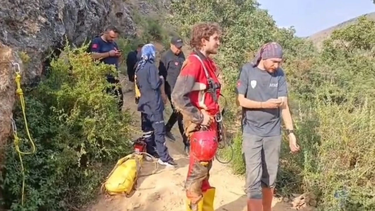 Kimse cesedin yanına yaklaşamıyor: Jandarma nöbet tutuyor