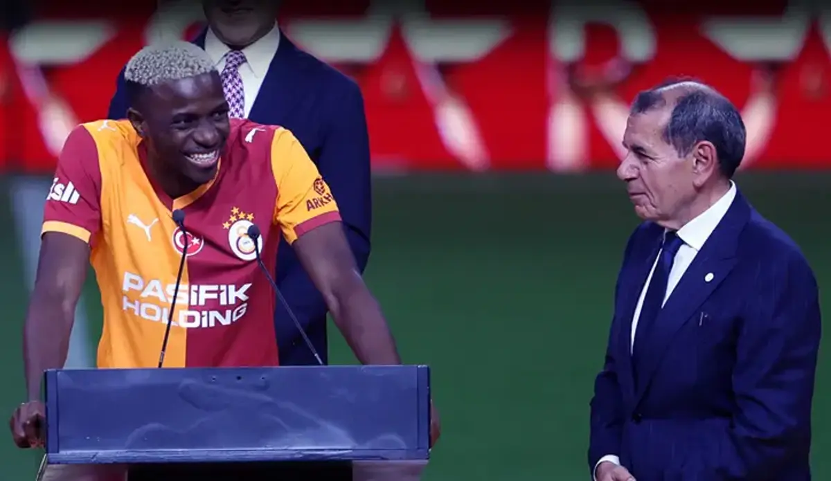 Galatasaray'a 125 milyon Euro'luk teklif! Dursun Özbek'ten Victor Osimhen cevabı