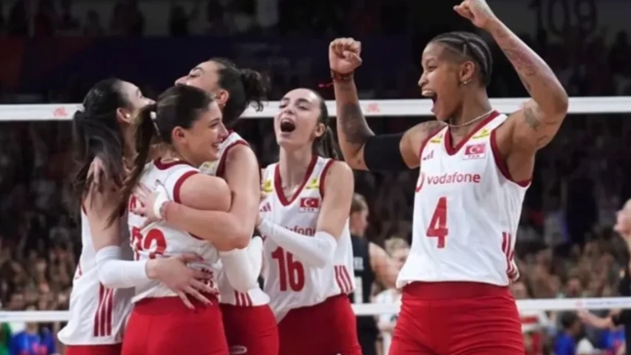Filenin Sultanları'ndan muhteşem başlangıç: Polonya'yı 3-1 mağlup ettiler