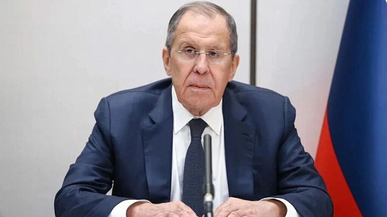 Lavrov, Türkiye'ye çağrıda bulundu! "Kiev'e güçlü ve net mesaj verin"