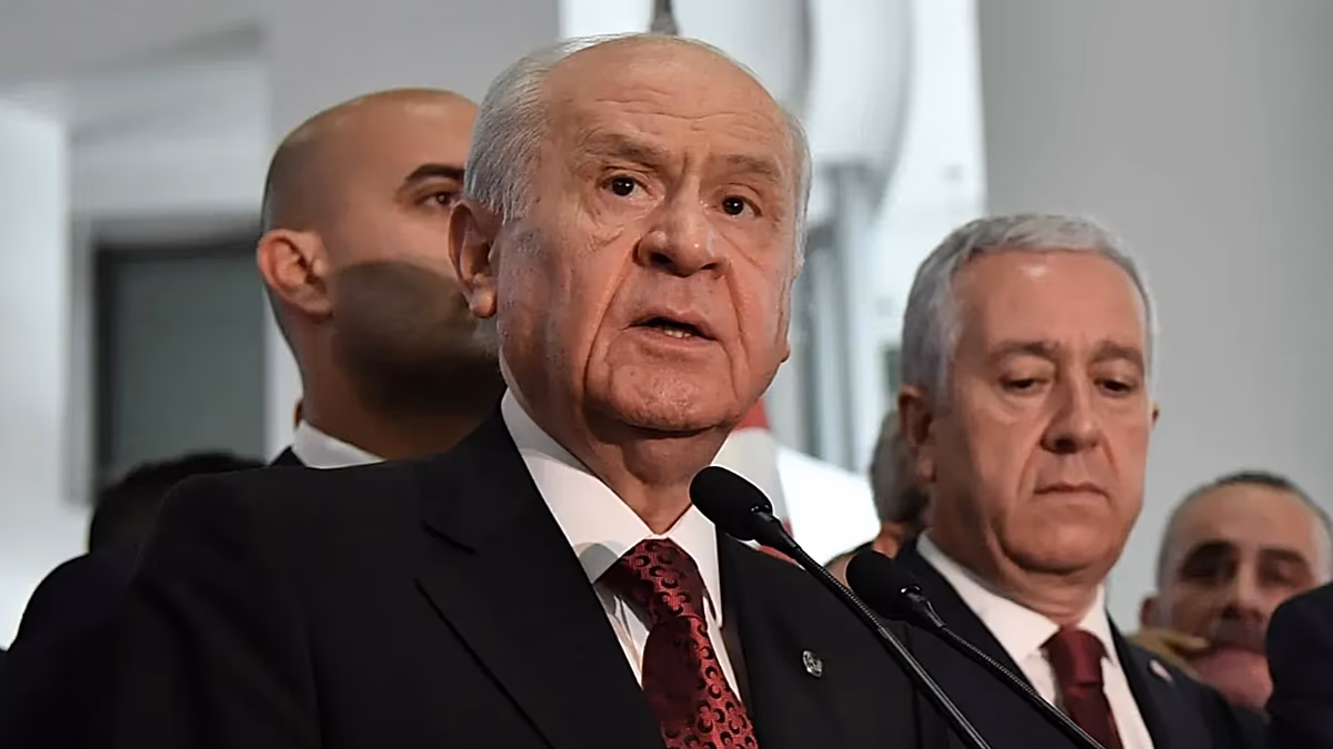 Bahçeli'den 'figüran' mesajı: 'Tartışmalar açıklığa kavuşturulmalı'