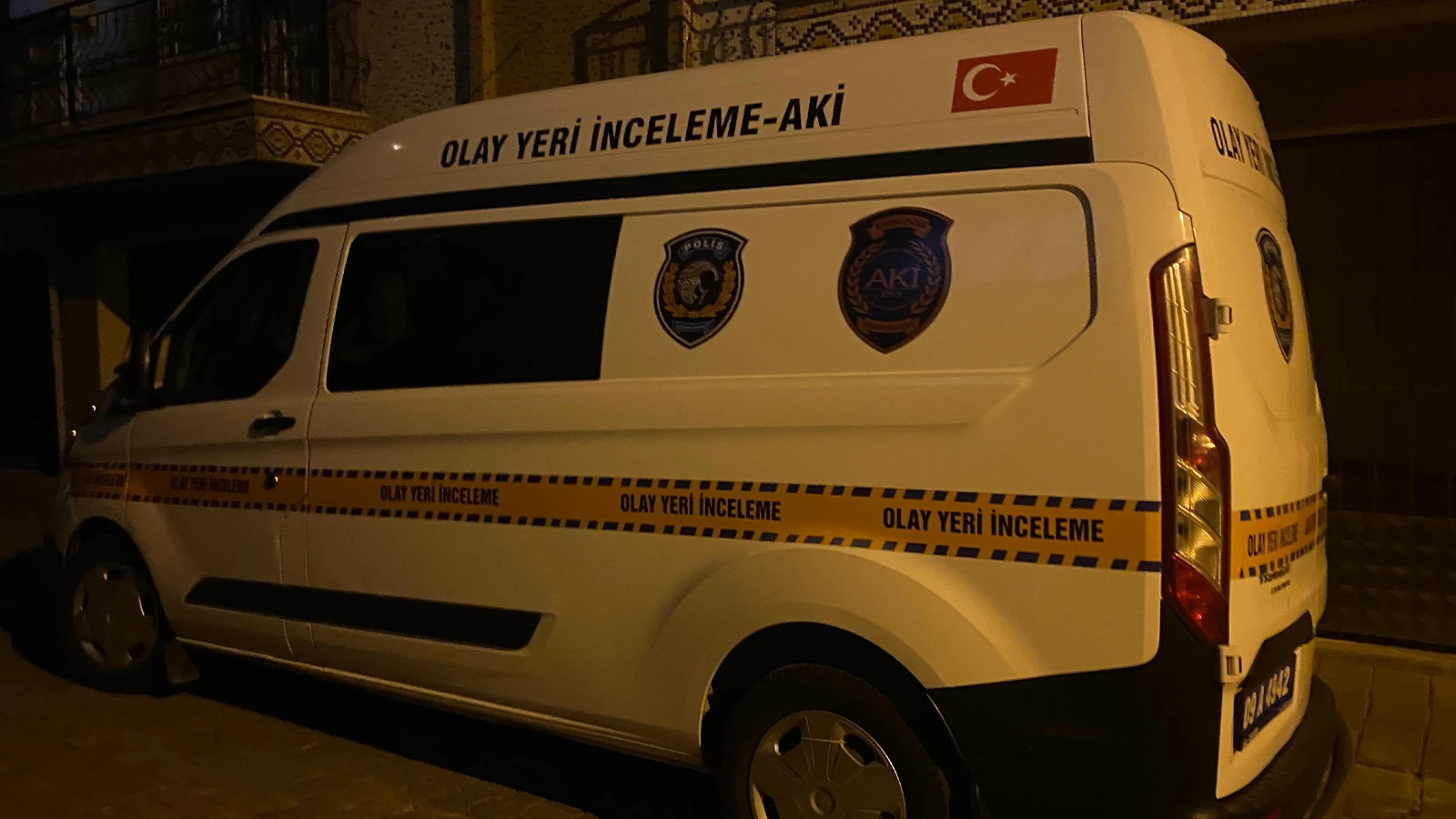 Kötü koku acı gerçeği ortaya çıkardı; eve giren ekipler buldu
