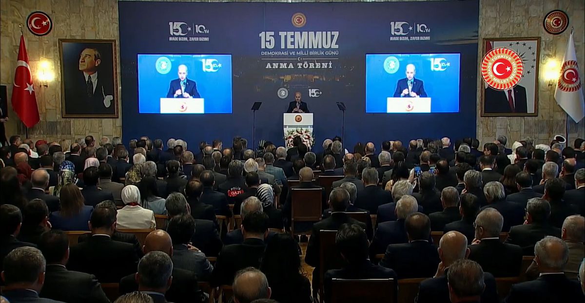 Kurtulmuş: 15 Temmuz'un bize bıraktığı miras, demokrasi ve milli iradenin zaferiydi
