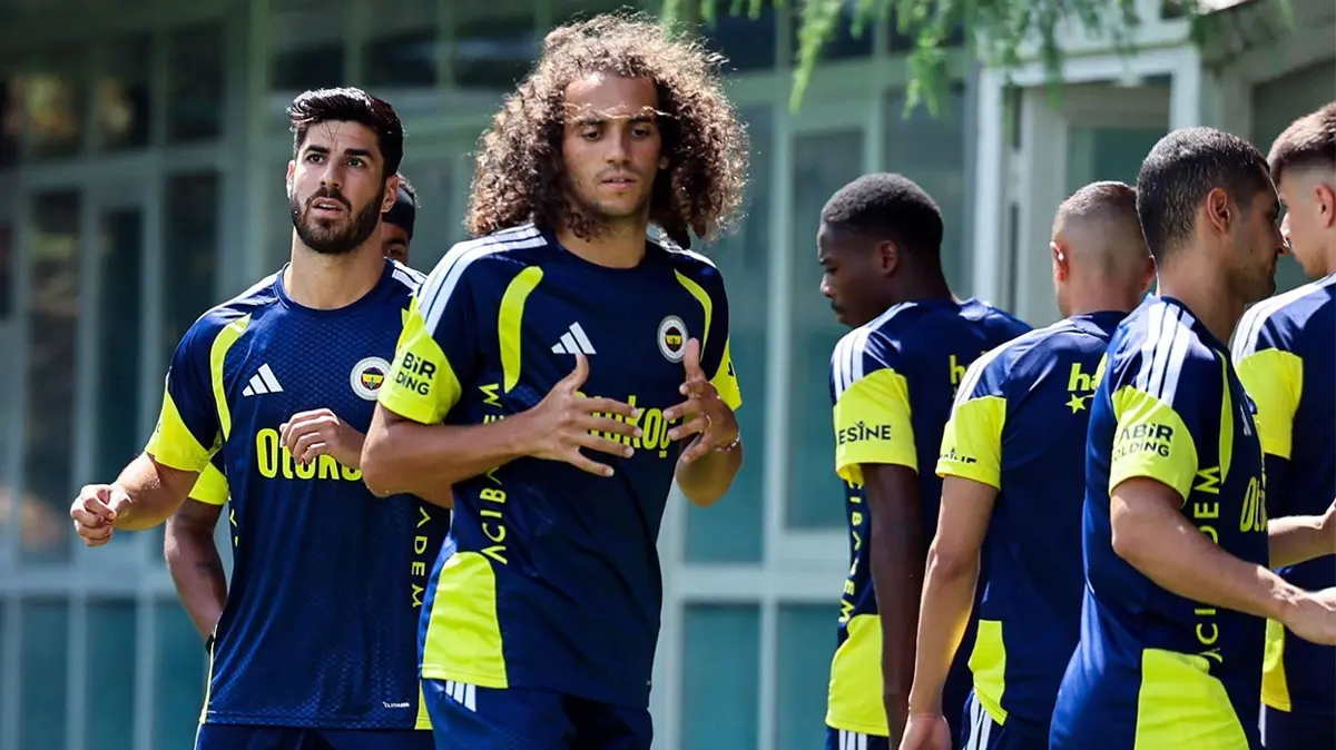 Fenerbahçe yeni sezon hazırlıklarını sürdürüyor