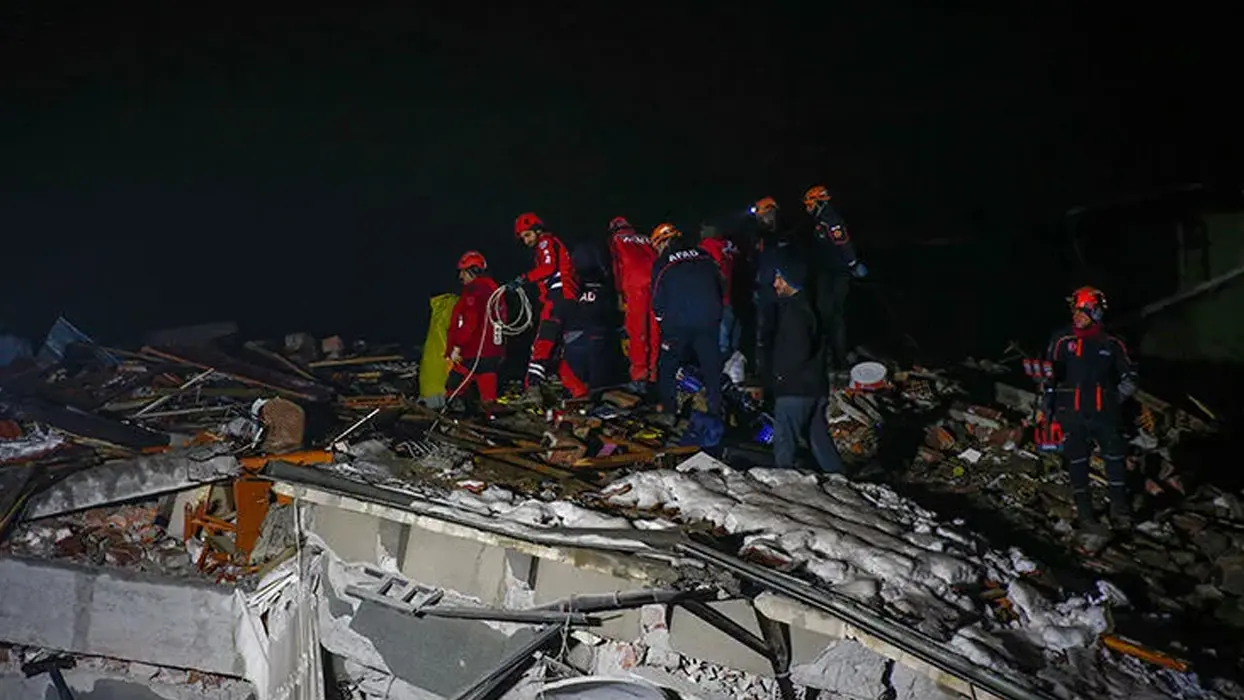 Depremde 31 kişi can vermişti! Bulutlar Sitesi davası 23 Ekim'e ertelendi