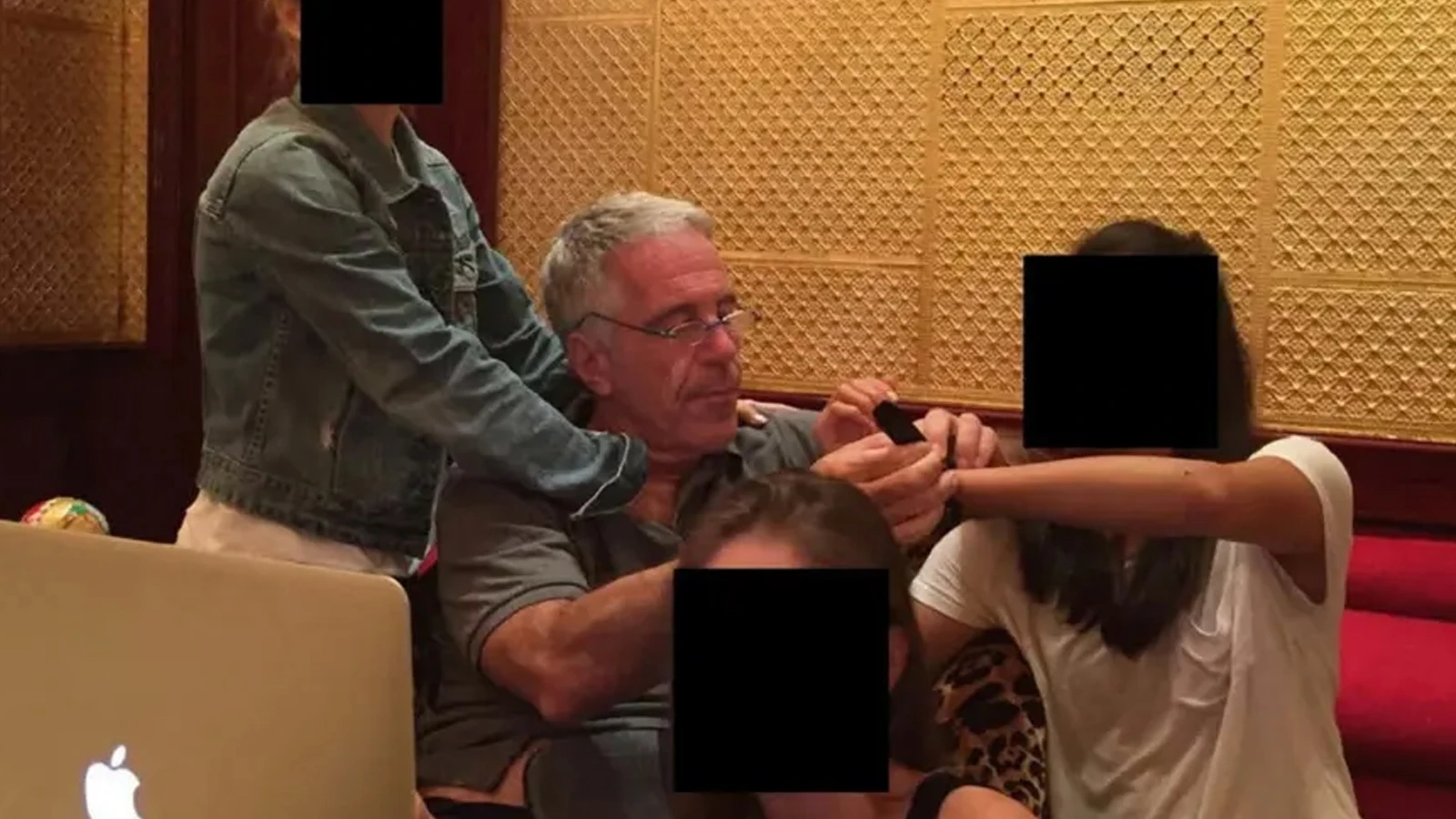 Epstein'in 'model avcısı' evinde ölü bulundu