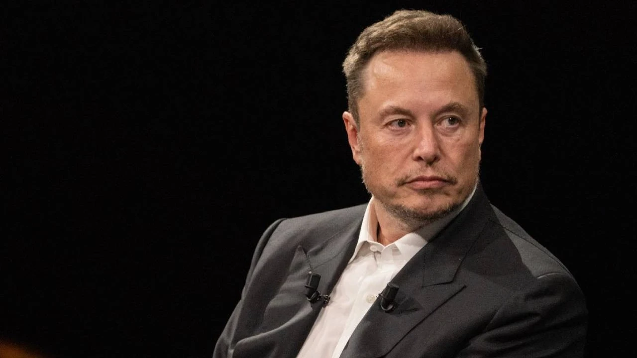 Elon Musk trilyon dolarlık servetin eşiğinde: Saatte 3,6 milyon dolar kazanıyor