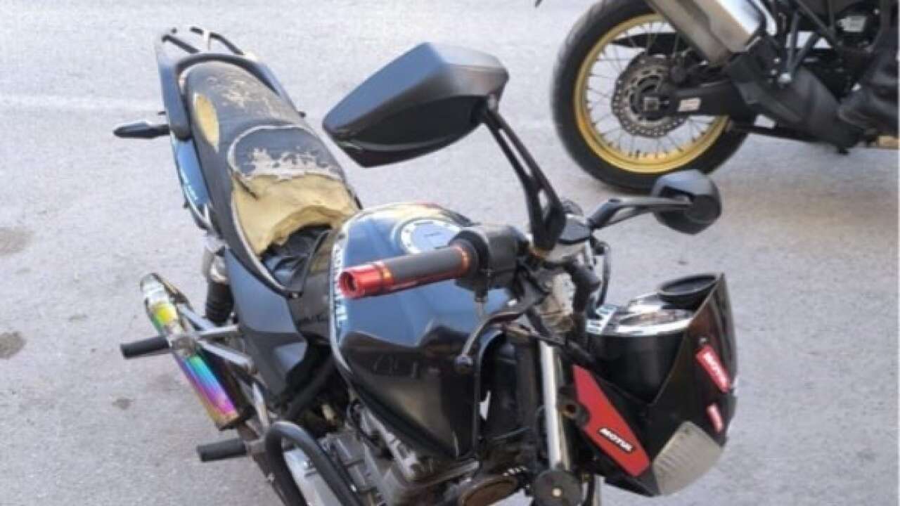Motor sevdası pahalıya patladı! Plakasız yola çıkan ehliyetsiz sürücüye ceza yağdı