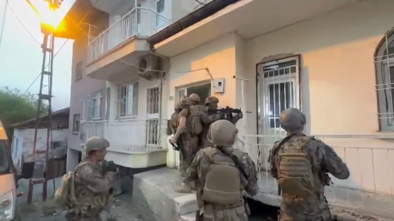 Şanlıurfa merkezli IŞİD operasyonunda 47 şüpheli yakalandı