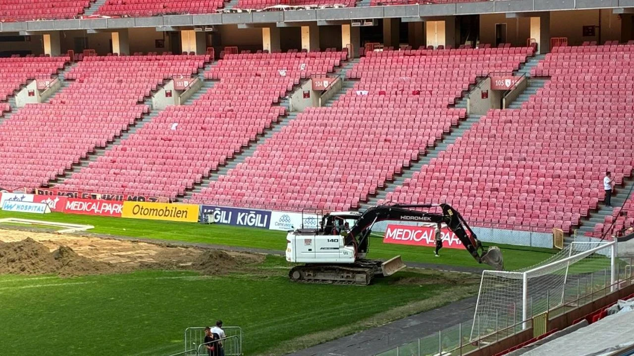 Samsunspor'un stadı yenileniyor