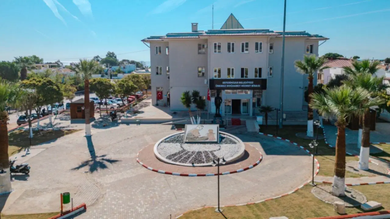 Seferihisar Belediyesi meclis üyesi dağılımı nasıl çoğunluk kimde, hangi partide?