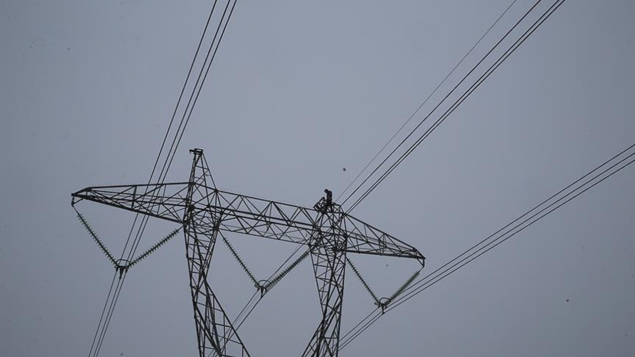 BEDAŞ duyurdu: İstanbul'un 20 ilçesinde 9 saat elektrik kesintisi yaşanacak