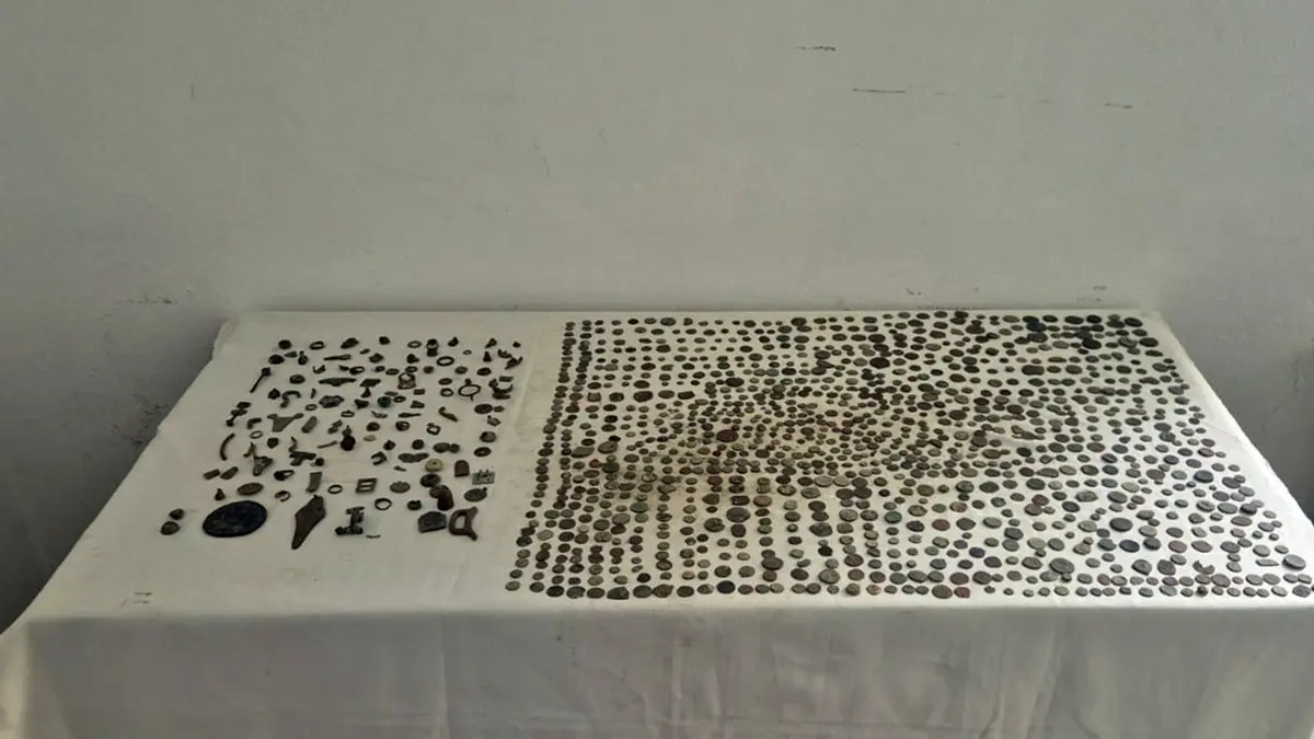 Ordu'da tarihi eser kaçakçılarına darbe: 1095 sikke ve 121 obje ele geçirildi