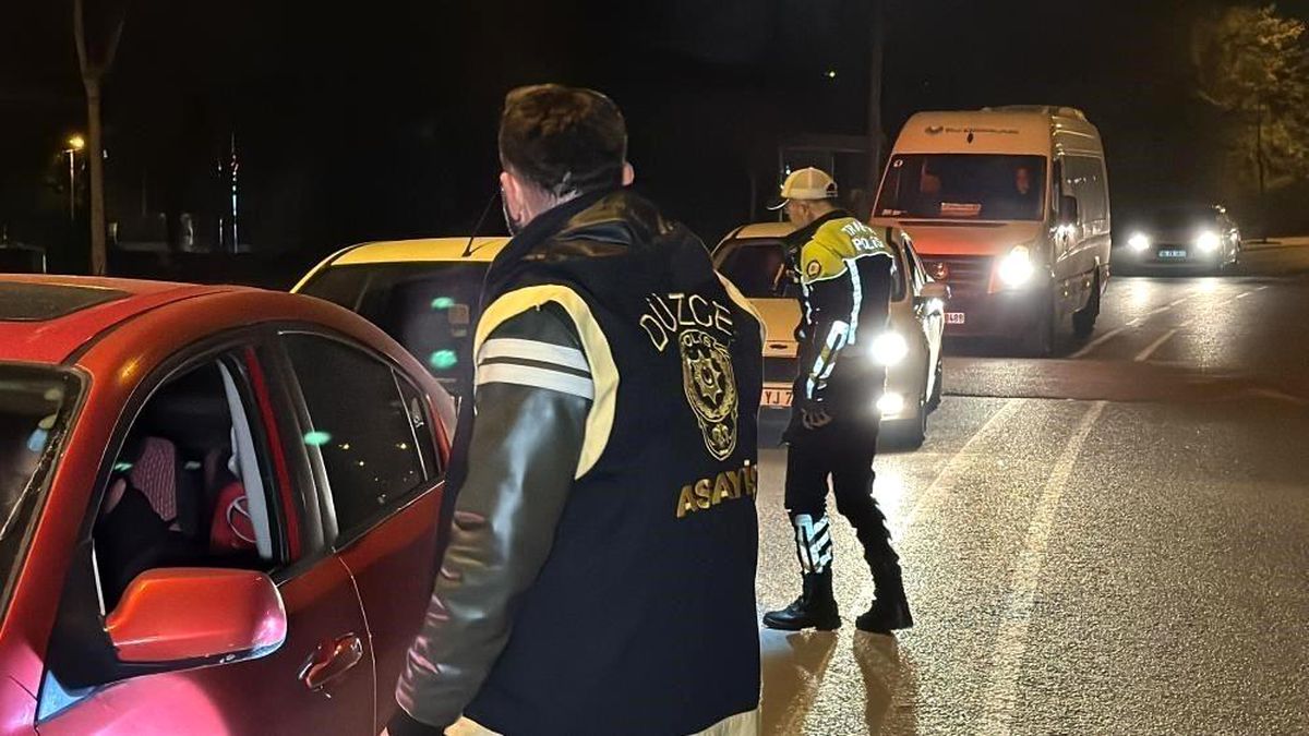 Uyuşturucu satıcısı 6 kişi tutuklandı