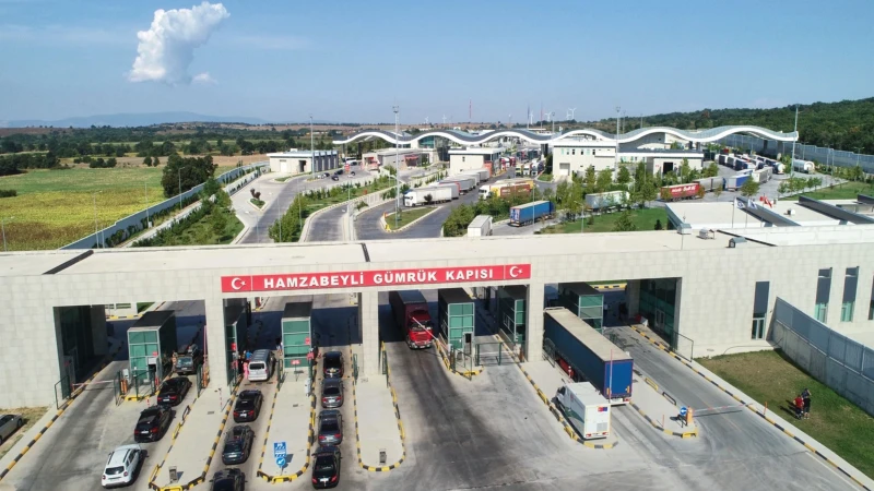 Gümrük kapılarında yeni dönem: Gurbetçiler için işlemler hızlandı