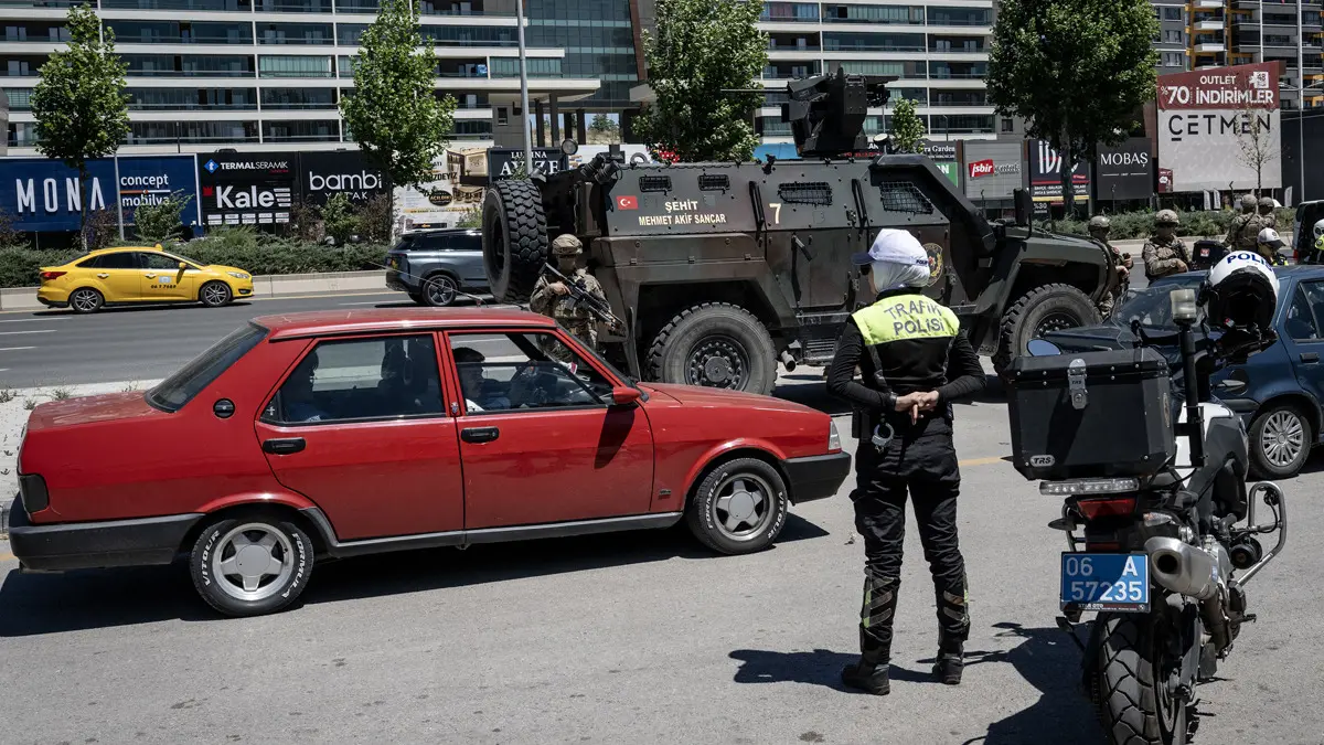 Memurlara 6 gün izin verildi, hareketlilik başladı! Polis tek tek kontrol ediyor