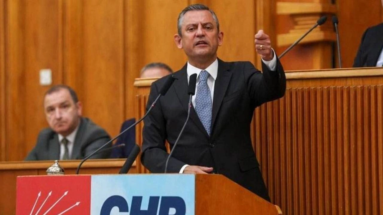 CHP Lideri Özel tarihi anların ardından CHP Grup Toplantısı'nda konuşuyor