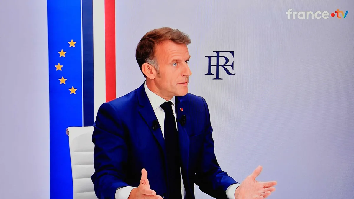 Macron: İsrail, bölgede şiddeti ve öfkeyi körüklüyor