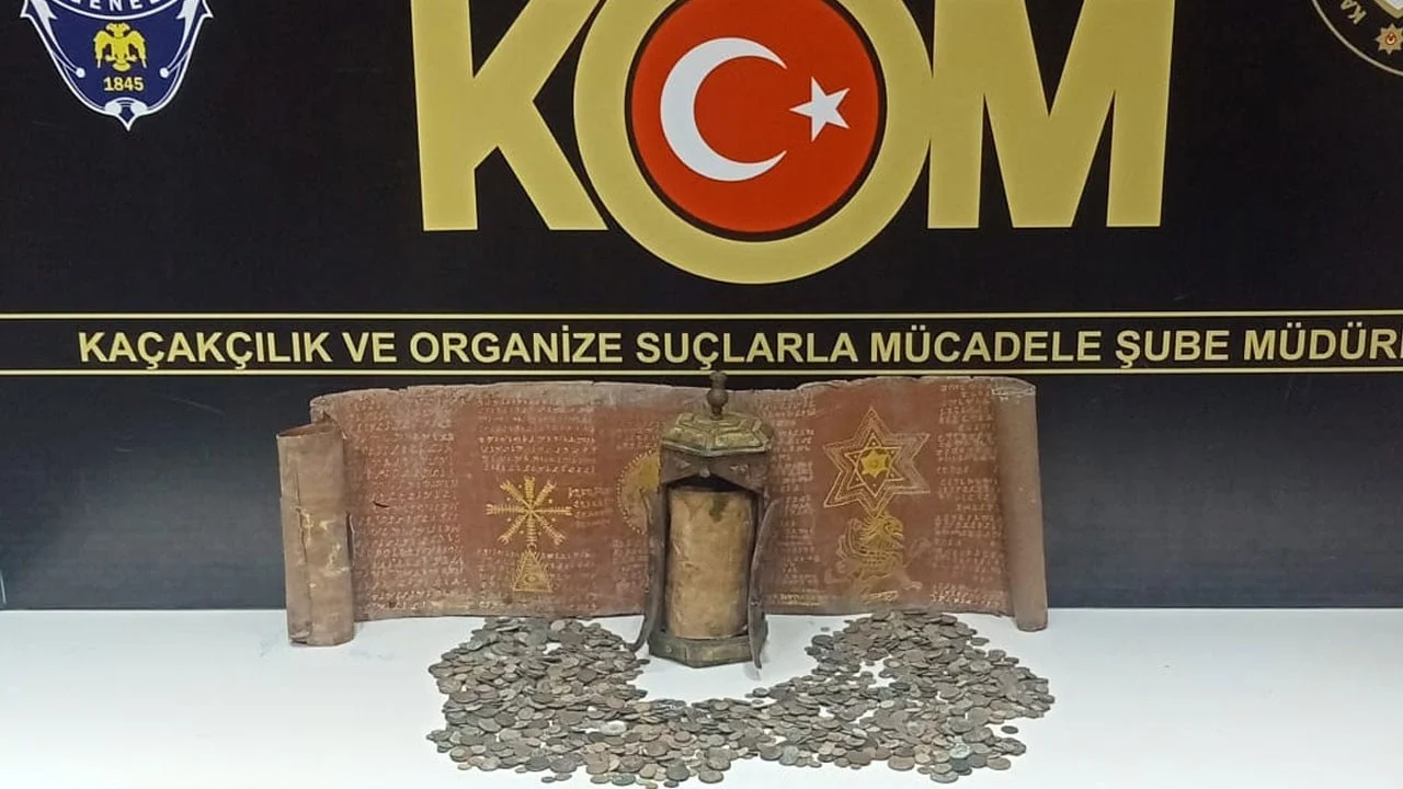 Mersin’de zehir tacirlerine geçit yok Duvar saatinden uyuşturucu çıktı