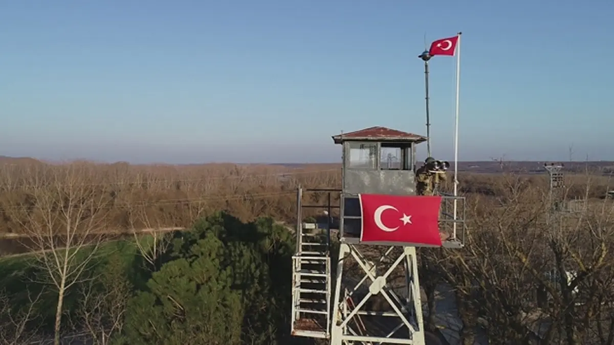 Edirne sınırında 10 yılda Avrupa'ya kaçmaya çalışan 5 binden fazla FETÖ üyesi yakalandı