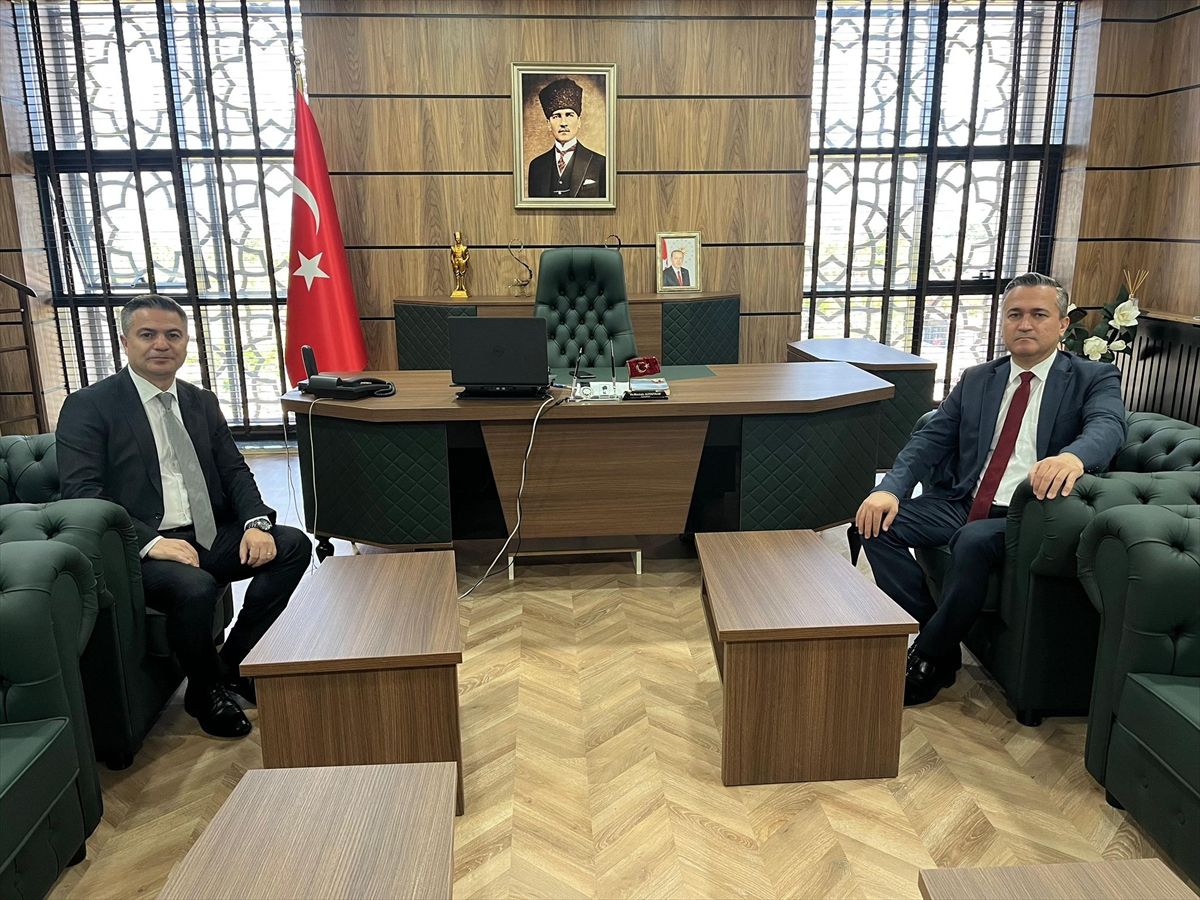Sinop'a atanan Başsavcı Aksoy'dan Kaymakam Altınpınar'a veda ziyareti