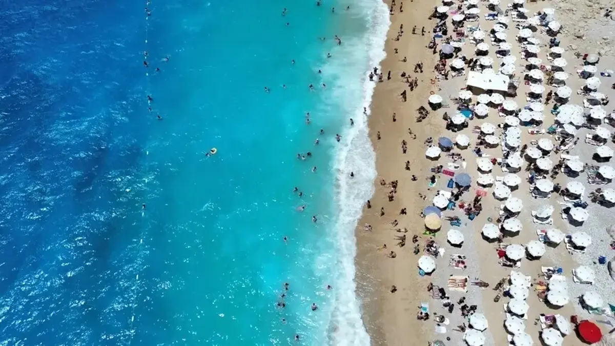 Türkiye turizmde dünyada ilk 4'e girdi! Uluslararası turist sayısında dikkat çeken başarı