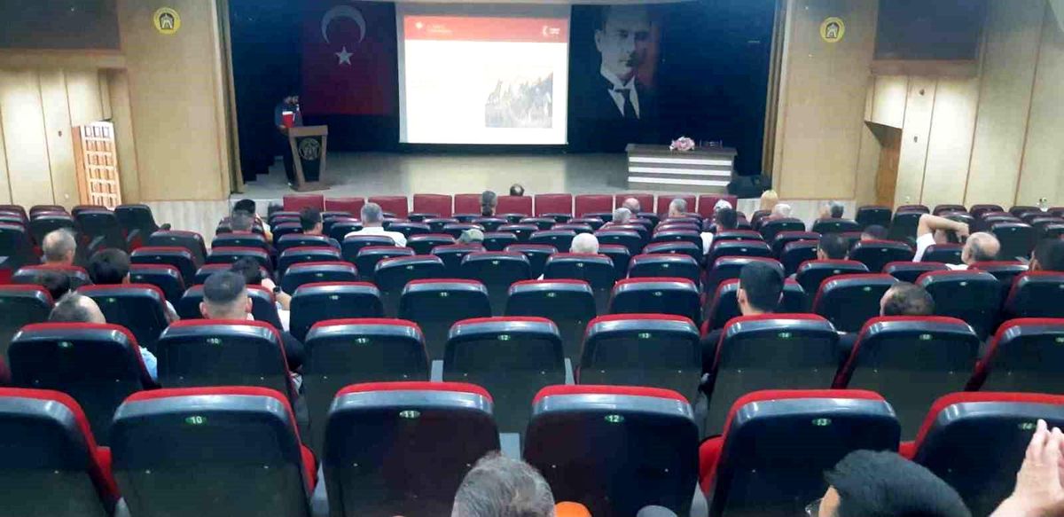 Tavşanlı'da denetimli serbestlik yükümlülerine hayvan sevgisi ve hakları eğitimi