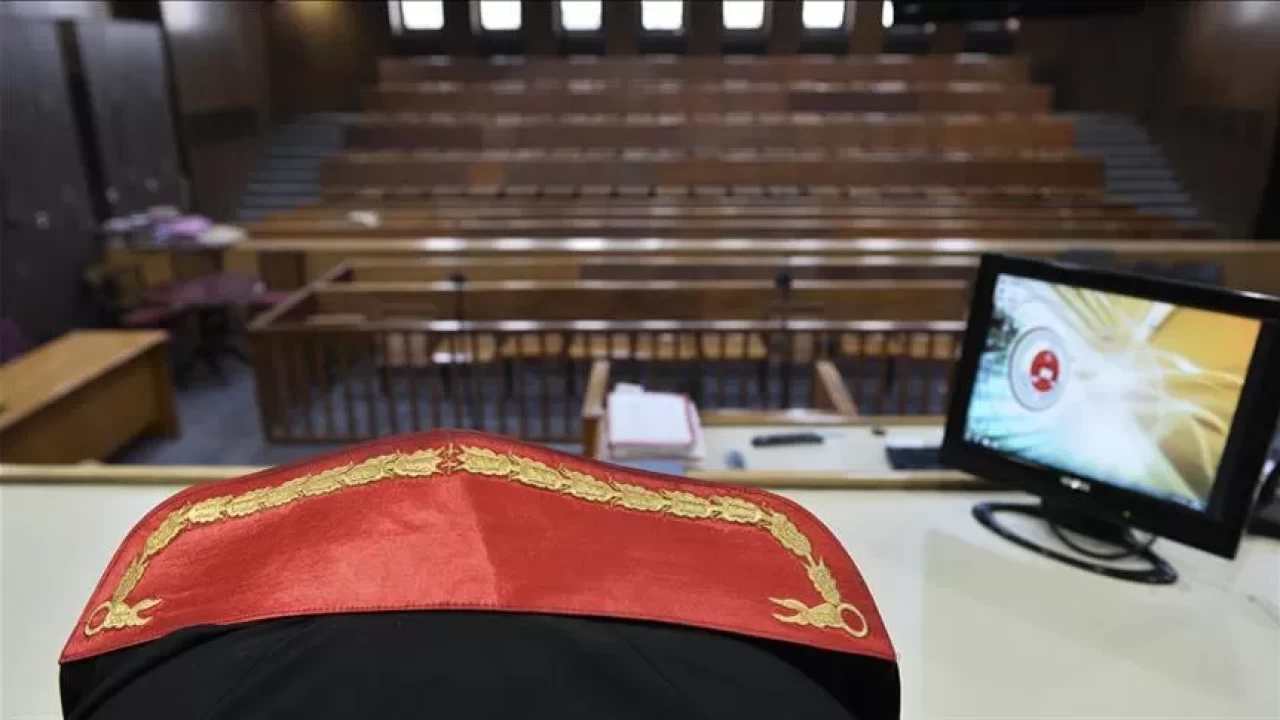 Savcıların şifresiyle UYAP'a girip FETÖ dosyalarını kapatmışlardı! Davada karar çıktı