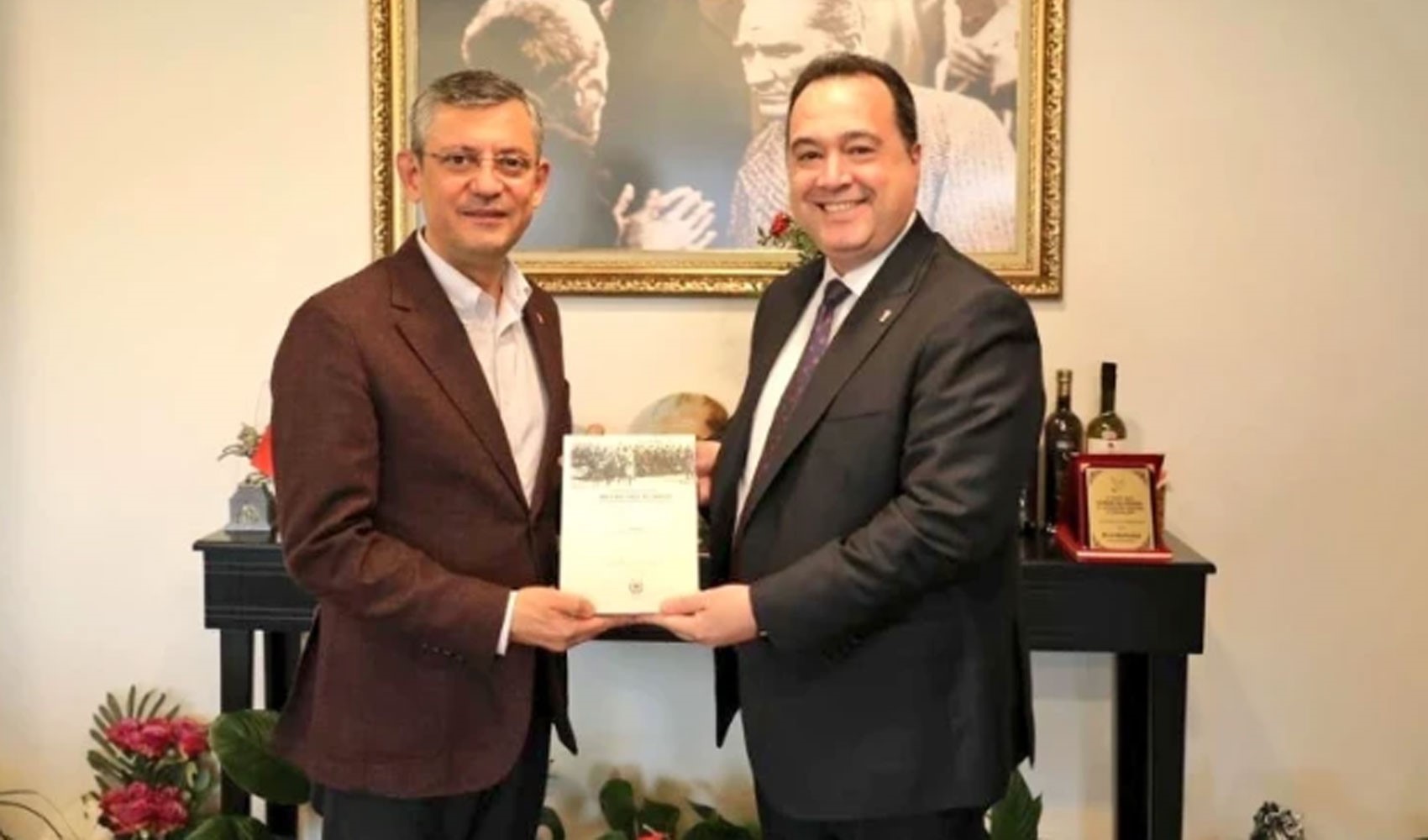 CHP'den YENİ Parti'ye geçen ilk Büyükşehir Belediyesi belli oldu: Ülkenin yeniliğe ihtiyacı var