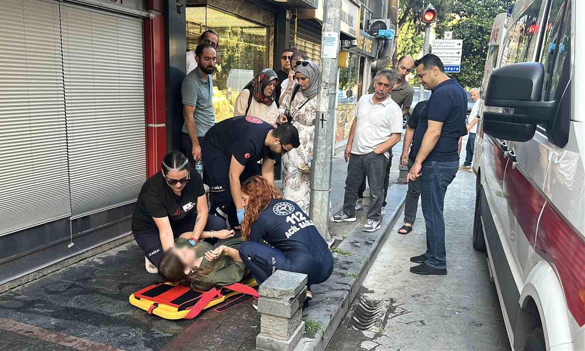 Samsun'da ıslak zeminde düşen genç kadın hastaneye kaldırıldı