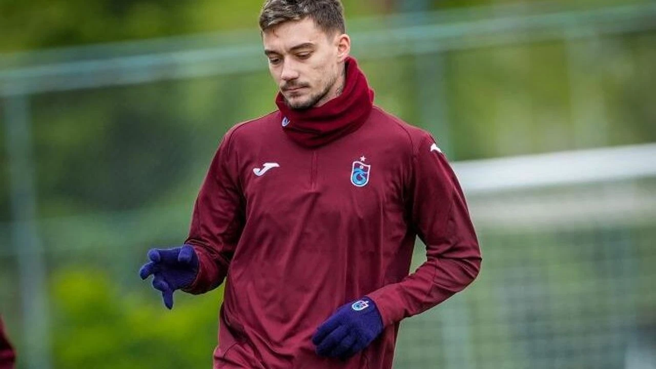 Trabzonspor, Ernest Muçi ile 3+1 yıllık sözleşme imzaladı