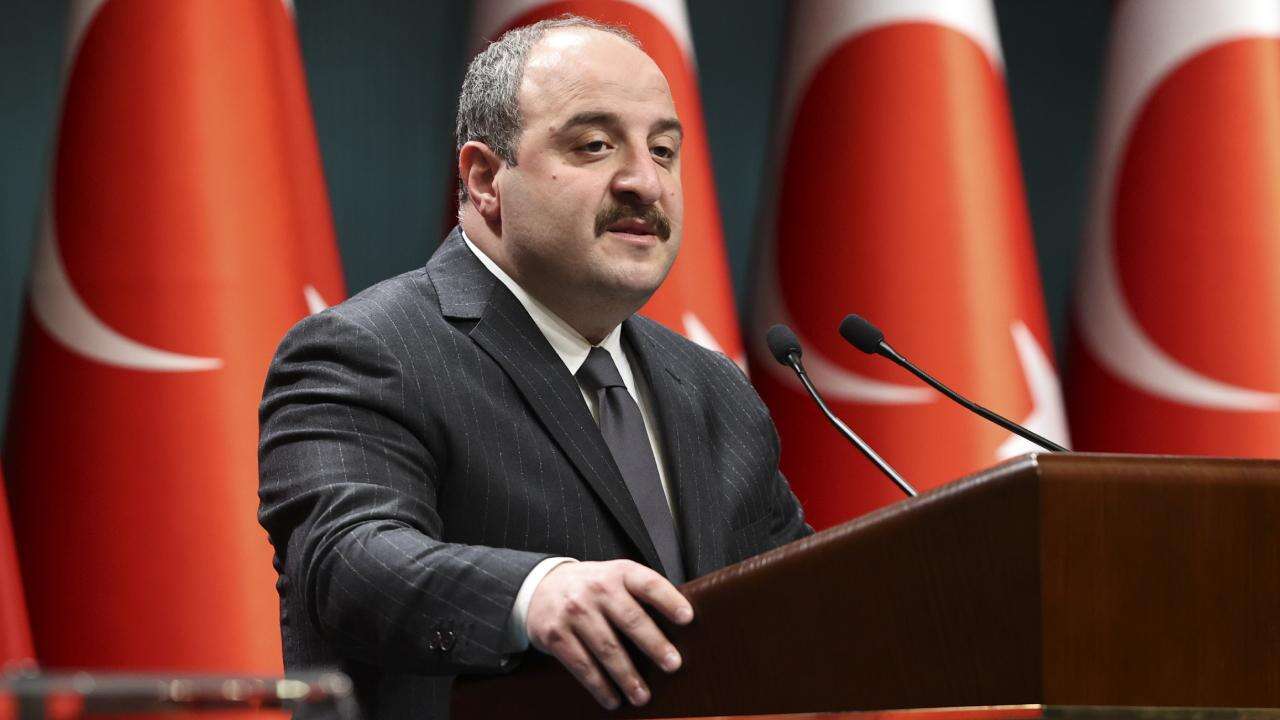 Mustafa Varank’tan Hüseyin Çelik’e sert FETÖ tepkisi: 'Bizi tehdit etti'