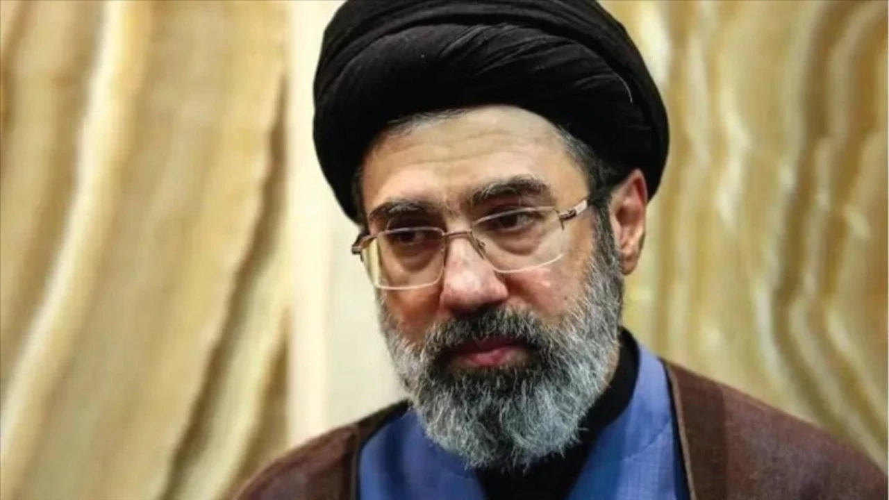 İran lideri Hamaney’den “milli birlik” mesajı