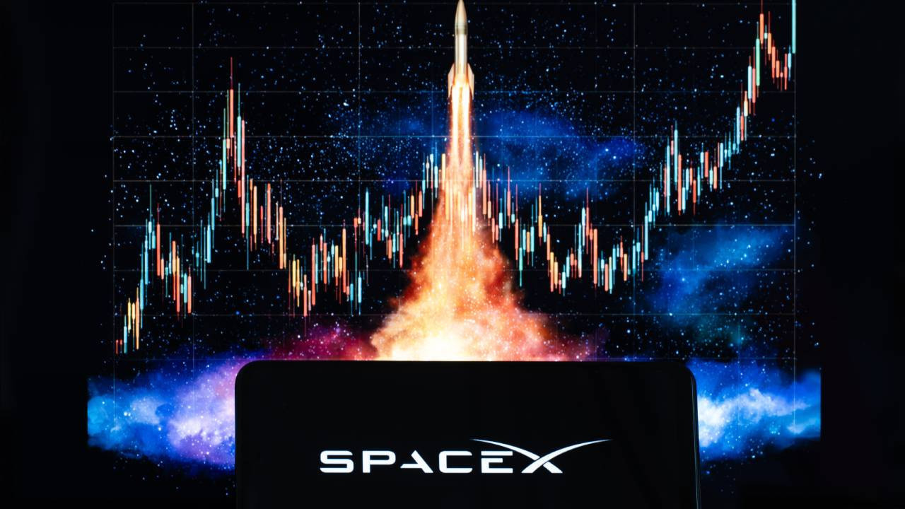 Elon Musk trilyoner oldu ama... SpaceX'in halka arzında milyarder patlaması