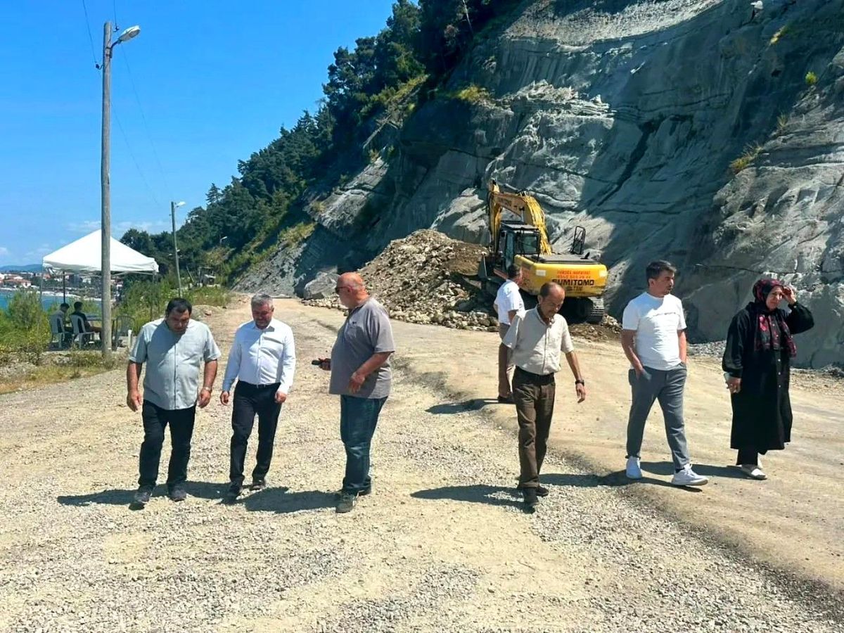 Sinop'ta yol ve Köy Yaşam Merkezi çalışmaları
