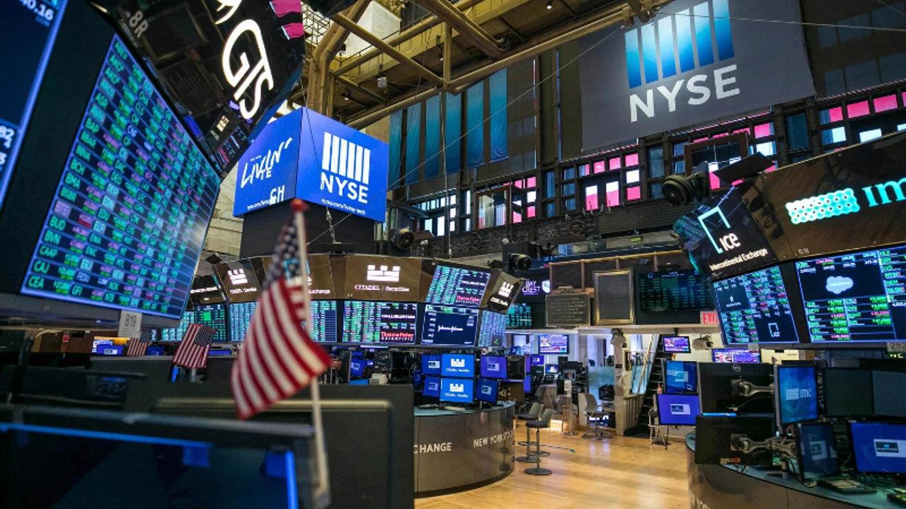 New York borsasında karışık kapanış: Teknoloji hisselerinde satış dalgası