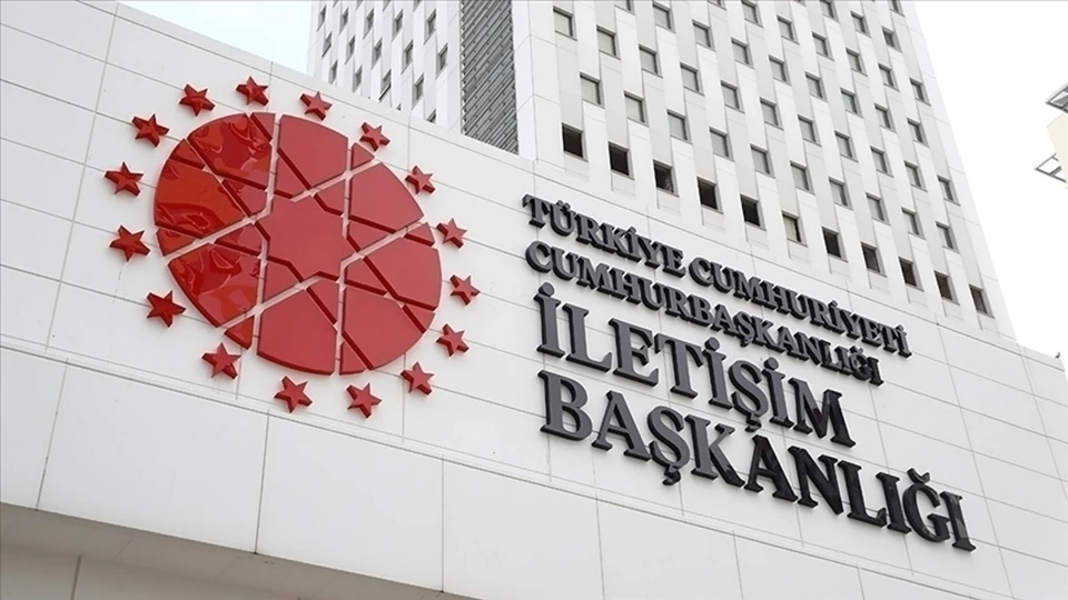 e-Devlet hacklendi mi, sistem çöktü mü? İletişim Başkanlığı'ndan açıklama geldi